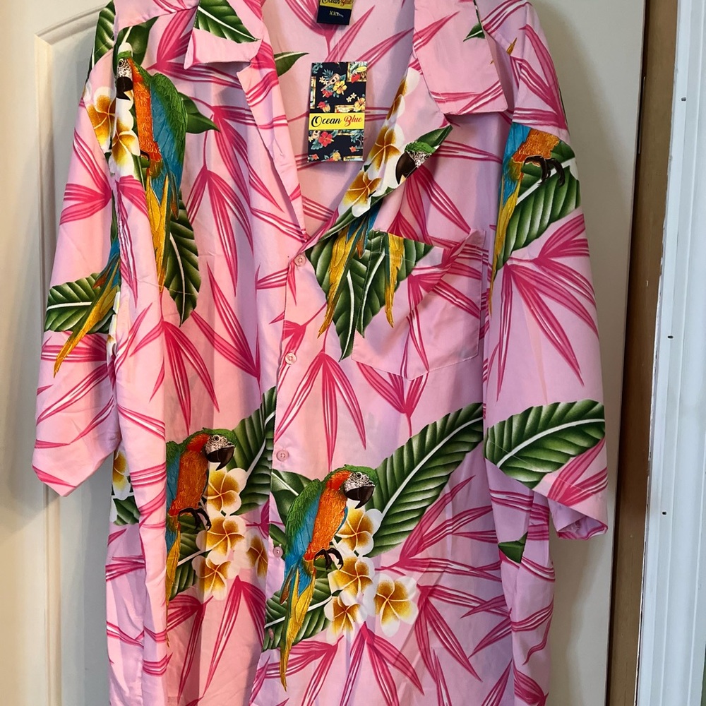 Men’s Hawaiian shirt